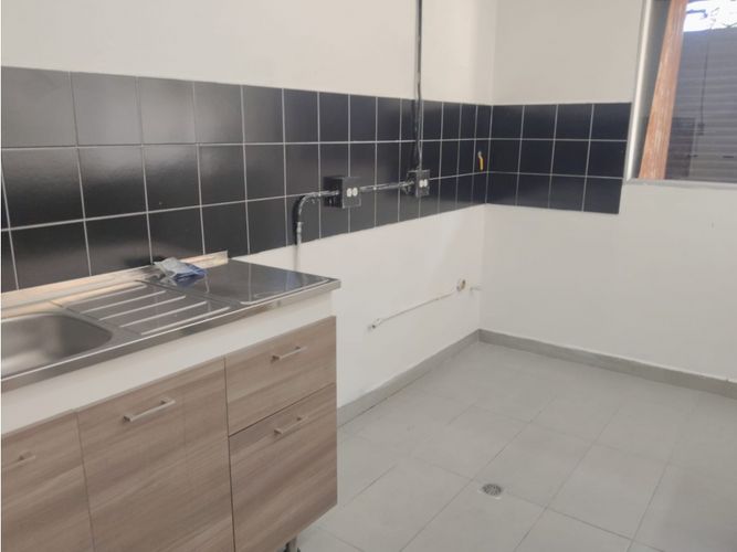 Local en arriendo en Estadio, Medellín, 155 m² · foto 8 de 15