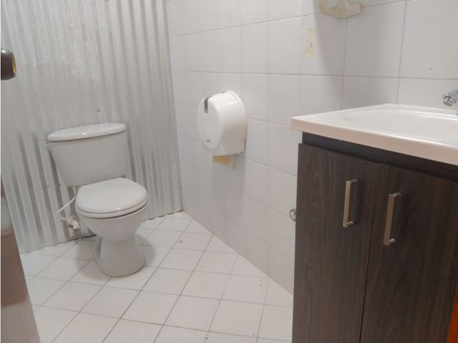 Local en arriendo en Estadio, Medellín, 155 m² · foto 14 de 15