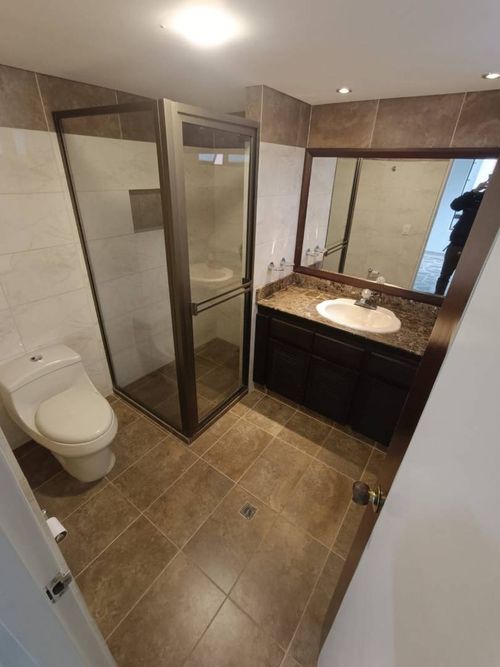 Apartamento de 3 alcobas en arriendo en Las Lomas, Medellín, 143 m² · foto 7 de 20