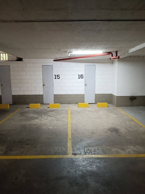 Apartamento de 3 alcobas en arriendo en Las Lomas, Medellín, 143 m² · foto 20 de 20