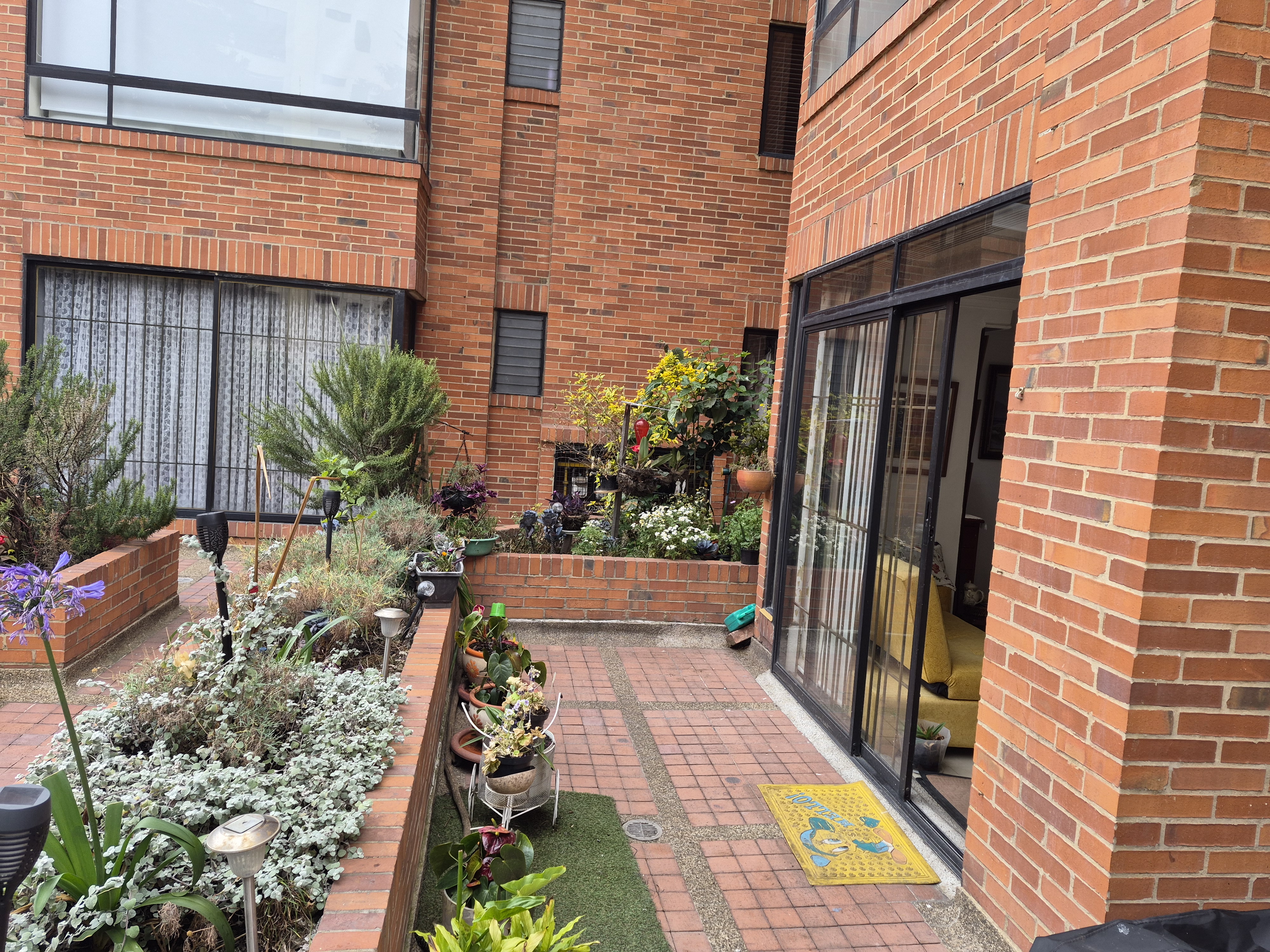 Apartamento en venta en Ciudad Salitre, Bogotá · foto 3 de 17