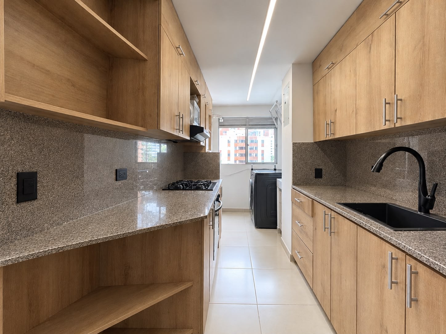 Apartamento en arriendo en El Poblado, Medellín · foto 6 de 18