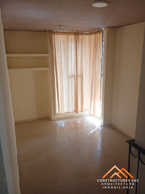 Casa de 6 alcobas en venta en La Francia, Ibagué, 205 m² · foto 7 de 23
