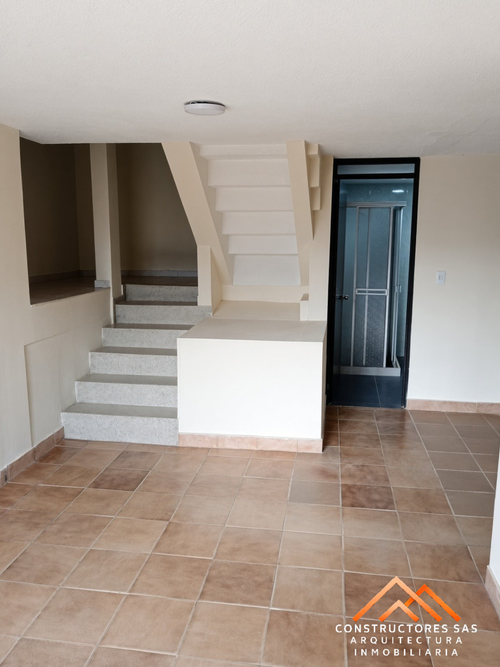 Casa de 6 alcobas en venta en La Francia, Ibagué, 205 m² · foto 12 de 23