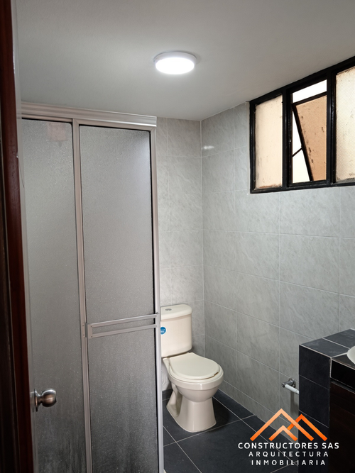 Casa de 6 alcobas en venta en La Francia, Ibagué, 205 m² · foto 19 de 23