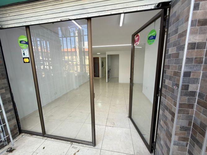 Local en arriendo en Los Dos Puentes, Pasto, 38 m² · foto 3 de 3
