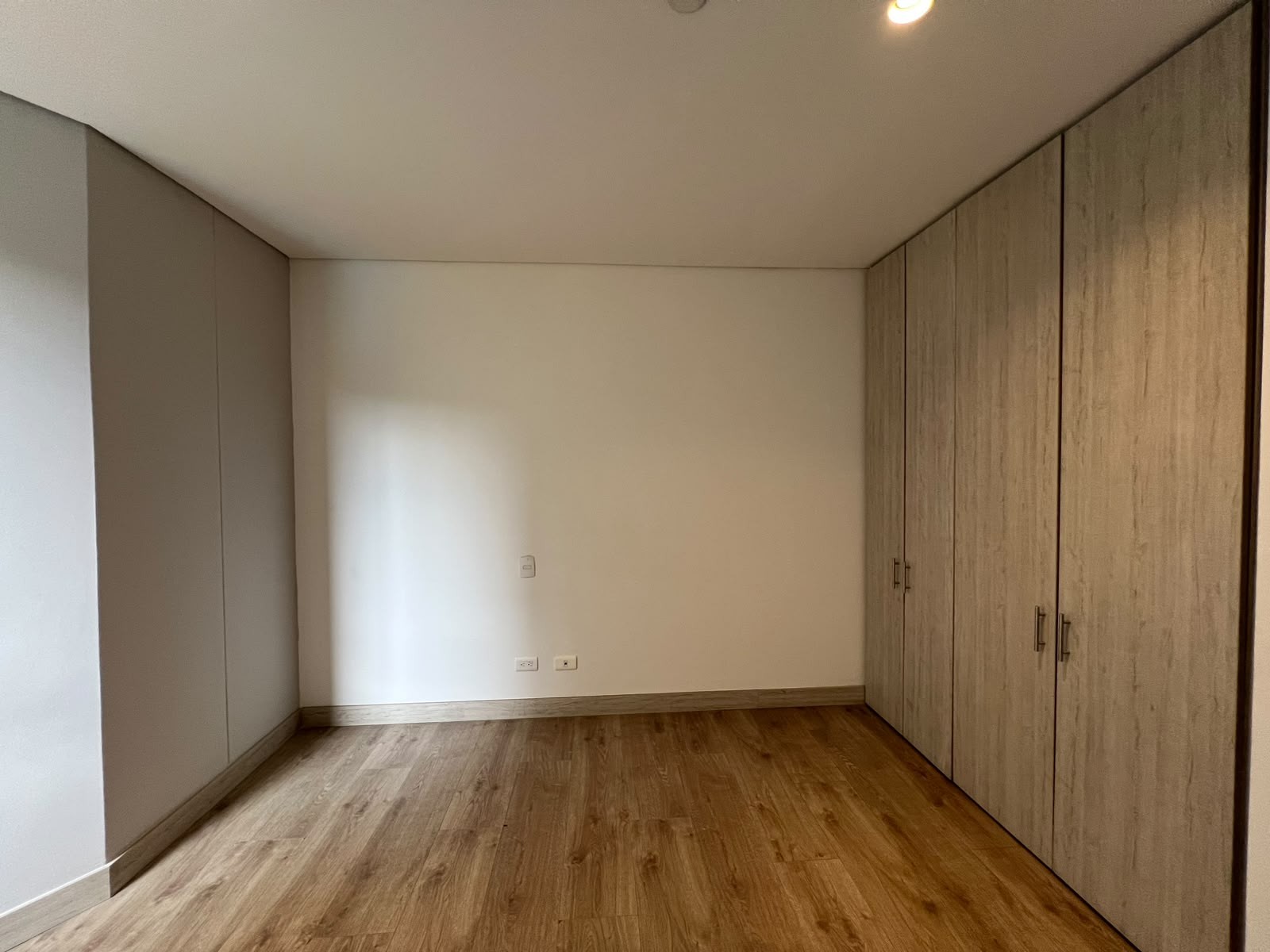 Apartamento en arriendo en Villa Carlota, Medellín · foto 14 de 20
