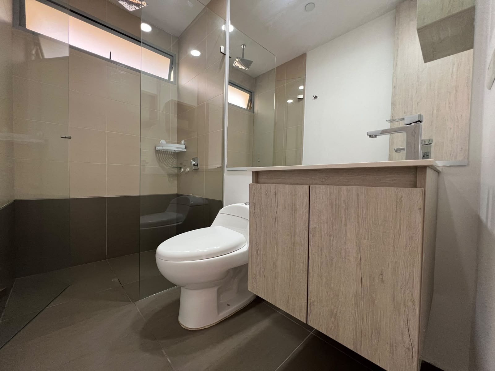 Apartamento en arriendo en Villa Carlota, Medellín · foto 16 de 20