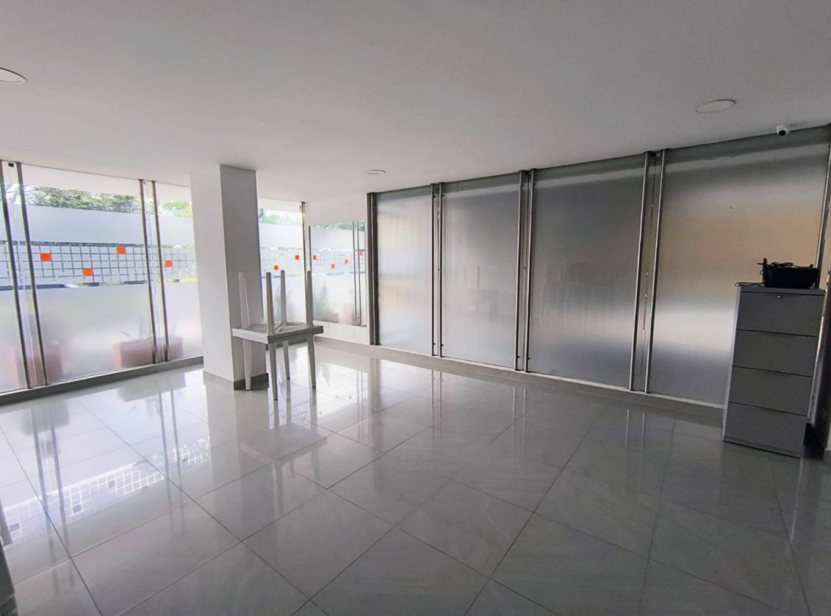 Apartamento en venta en El Batán, Bogotá · foto 3 de 19