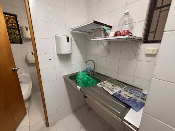 Oficina en arriendo en Patio Bonito, Medellín, 50 m² · foto 7 de 7