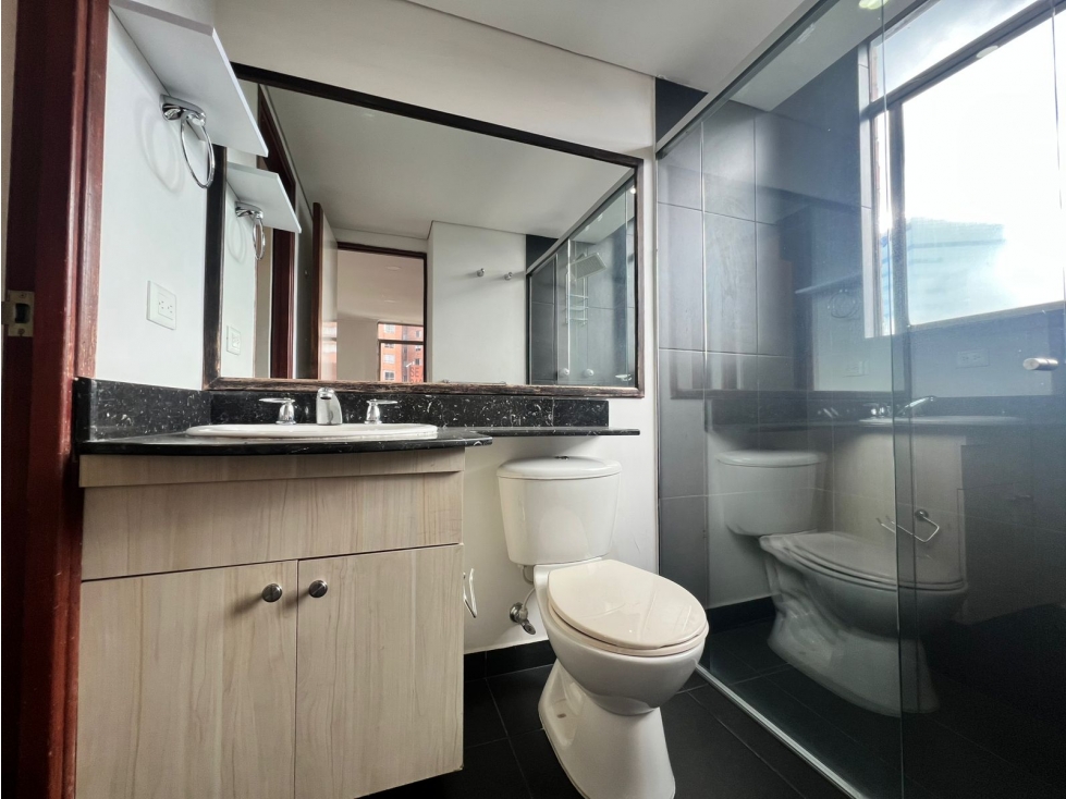 Apartamento en arriendo en Castropol, Medellín · foto 14 de 14