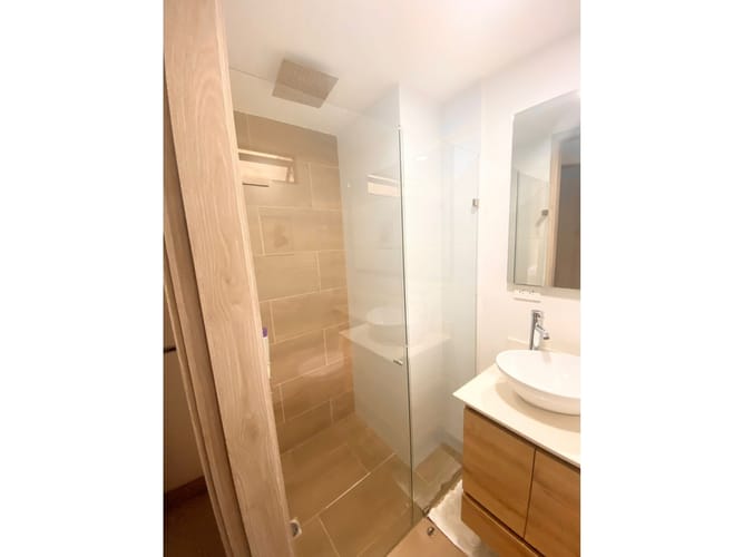 Apartamento de 2 alcobas en venta en Laureles, Medellín, 89 m² · foto 9 de 12