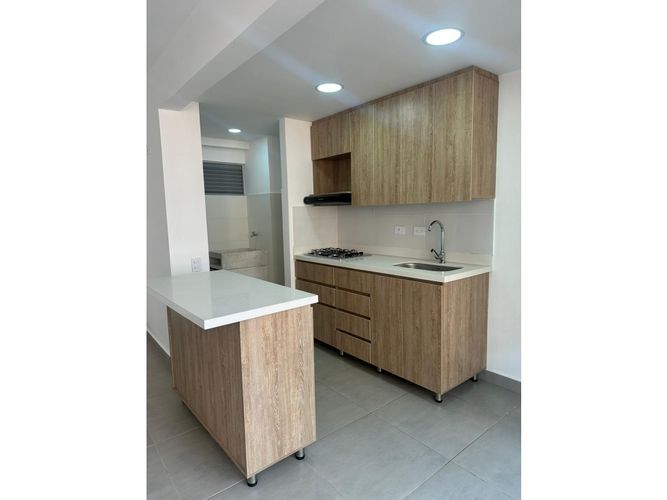Apartamento en venta en Viviendas Del Sur, Itagüí · foto 2 de 11