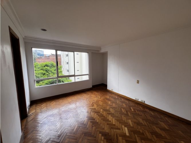 Apartamento de 4 alcobas en venta en Laureles, Medellín, 216 m² · foto 19 de 24