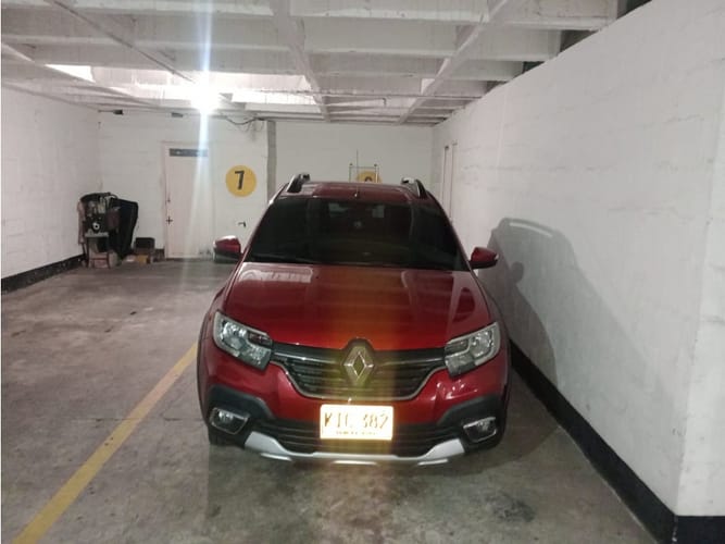 Apartamento de 3 alcobas en venta en Loma De Los Bernal, Medellín, 103 m² · foto 15 de 15