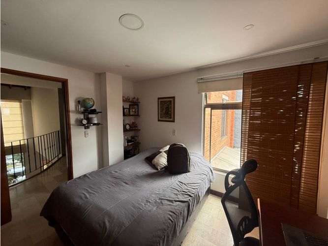 Casa de 5 alcobas en venta en San Jose, Sabaneta, 340 m² · foto 16 de 24
