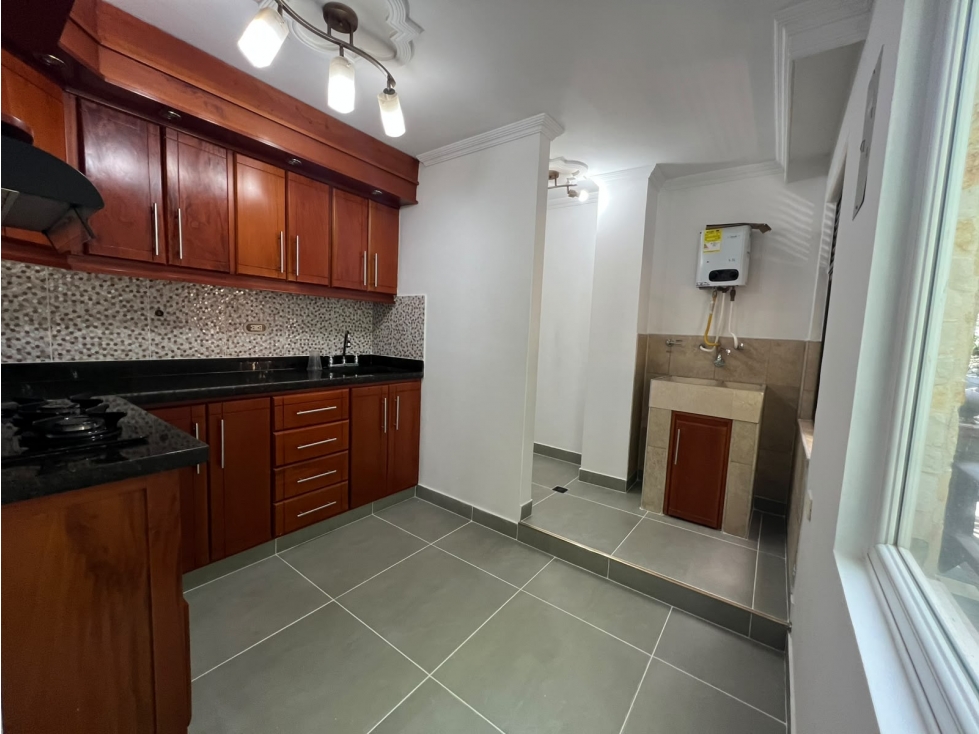 Apartamento en venta en La Candelaria, Medellín · foto 2 de 12