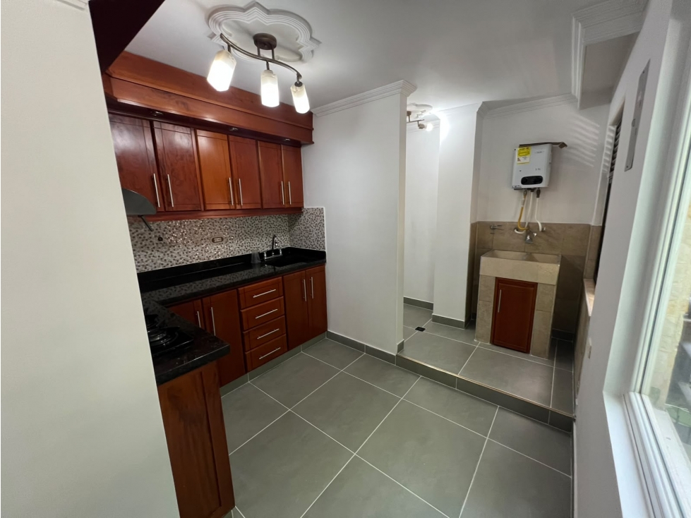 Apartamento en venta en La Candelaria, Medellín · foto 3 de 12