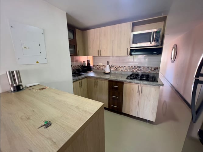 Apartamento de 4 alcobas en venta en Laureles, Medellín, 135 m² · foto 5 de 19