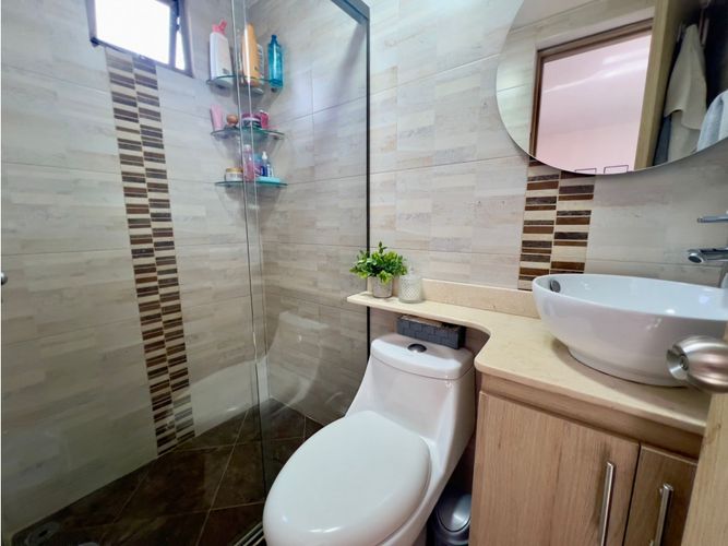 Apartamento de 4 alcobas en venta en Laureles, Medellín, 135 m² · foto 11 de 19
