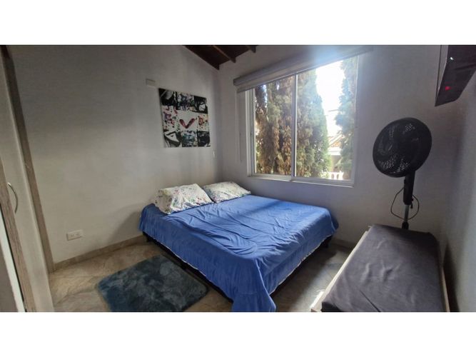 Casa de 3 alcobas en venta en Loma De Los Bernal, Medellín, 130 m² · foto 11 de 19