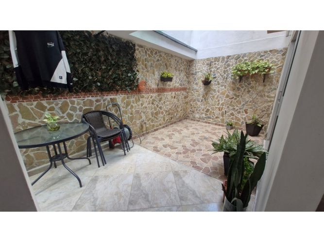 Casa de 3 alcobas en venta en Loma De Los Bernal, Medellín, 130 m² · foto 17 de 19