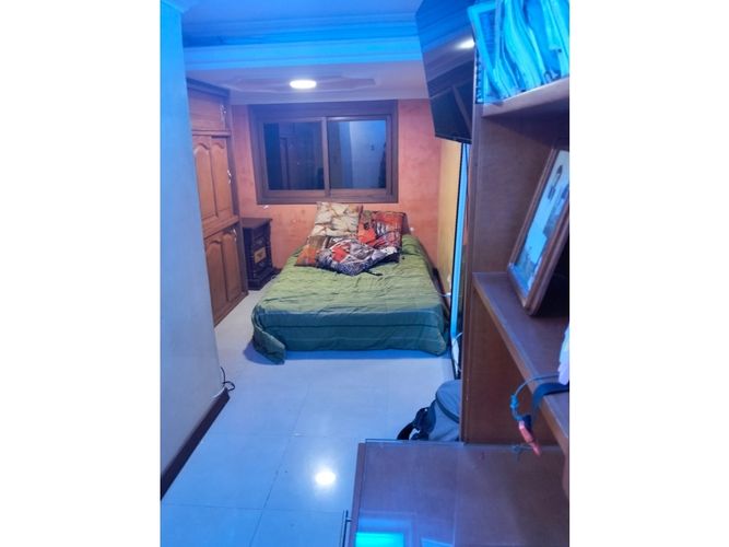 Casa de 6 alcobas en venta en Belén Aliadas, Medellín, 220 m² · foto 9 de 14