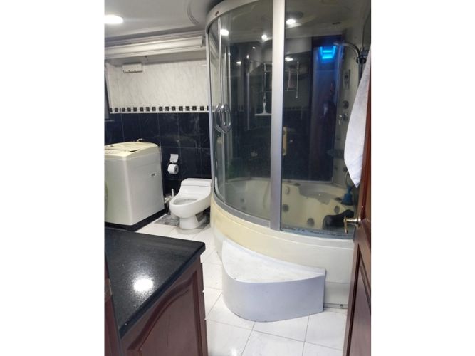 Casa de 6 alcobas en venta en Belén Aliadas, Medellín, 220 m² · foto 12 de 14