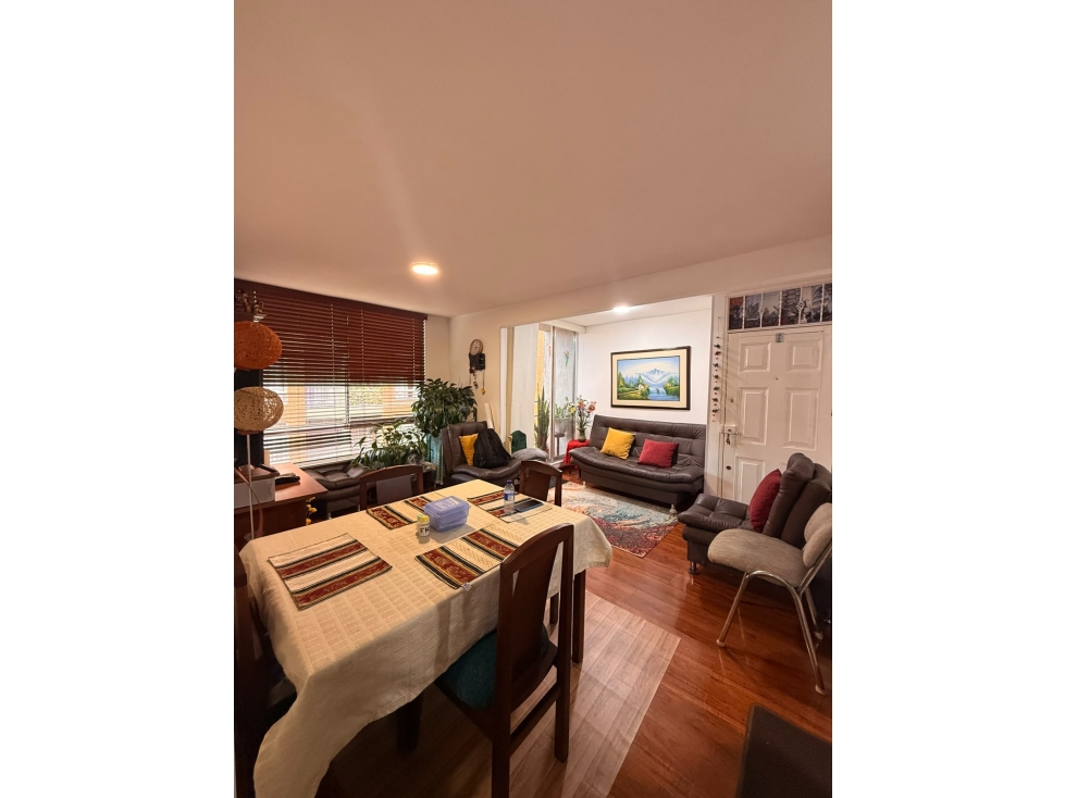 Apartamento en venta en Villas De Granada, Bogotá · foto 3 de 15