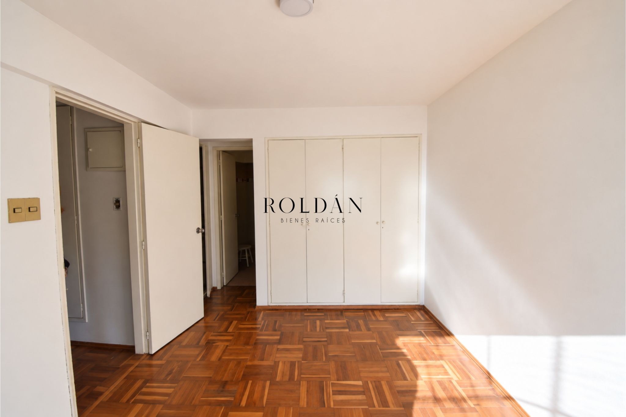 Apartamento Alquiler Punta Carretas 1 Dormitorio Sobre Bulevar España Porteria 24hs Planta Baja · Foto 11