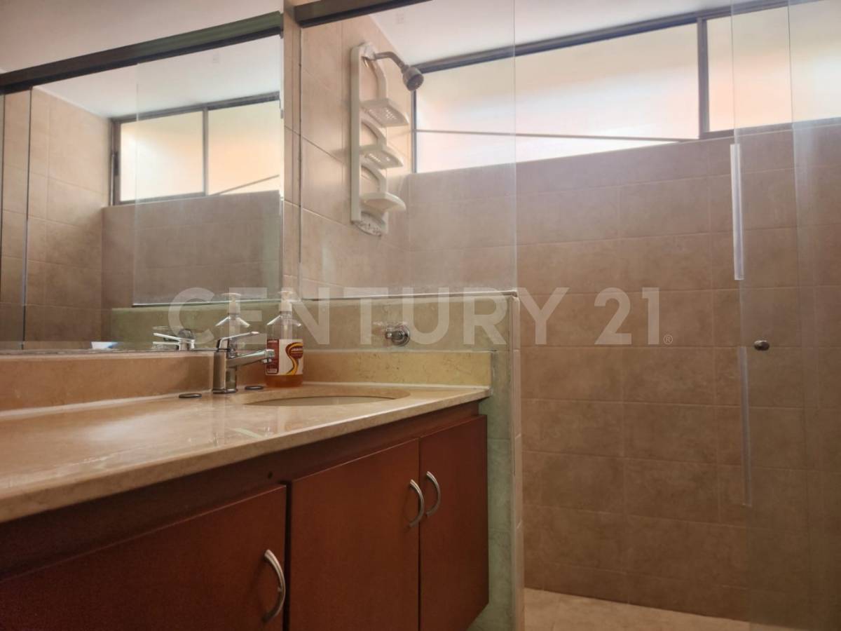 Casa en venta en Colina Campestre, Bogotá · foto 15 de 24