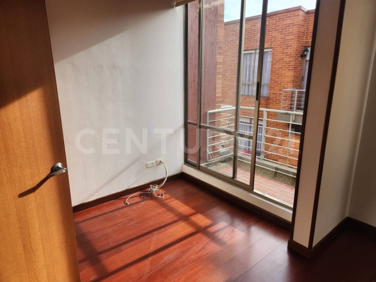 Casa en venta en Colina Campestre, Bogotá · foto 16 de 24