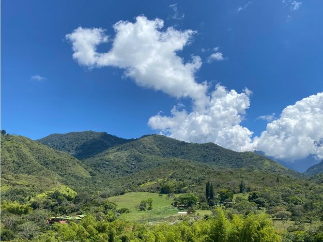 Lote en venta en La Voragine, Cali, 5152 m² · foto 6 de 13