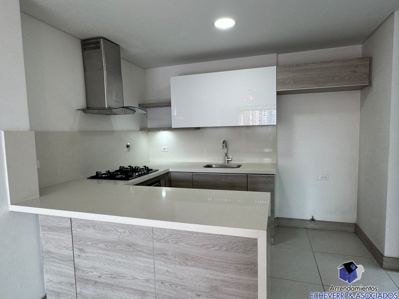 Apartamento en venta en Zona Centro, Envigado · foto 9 de 11