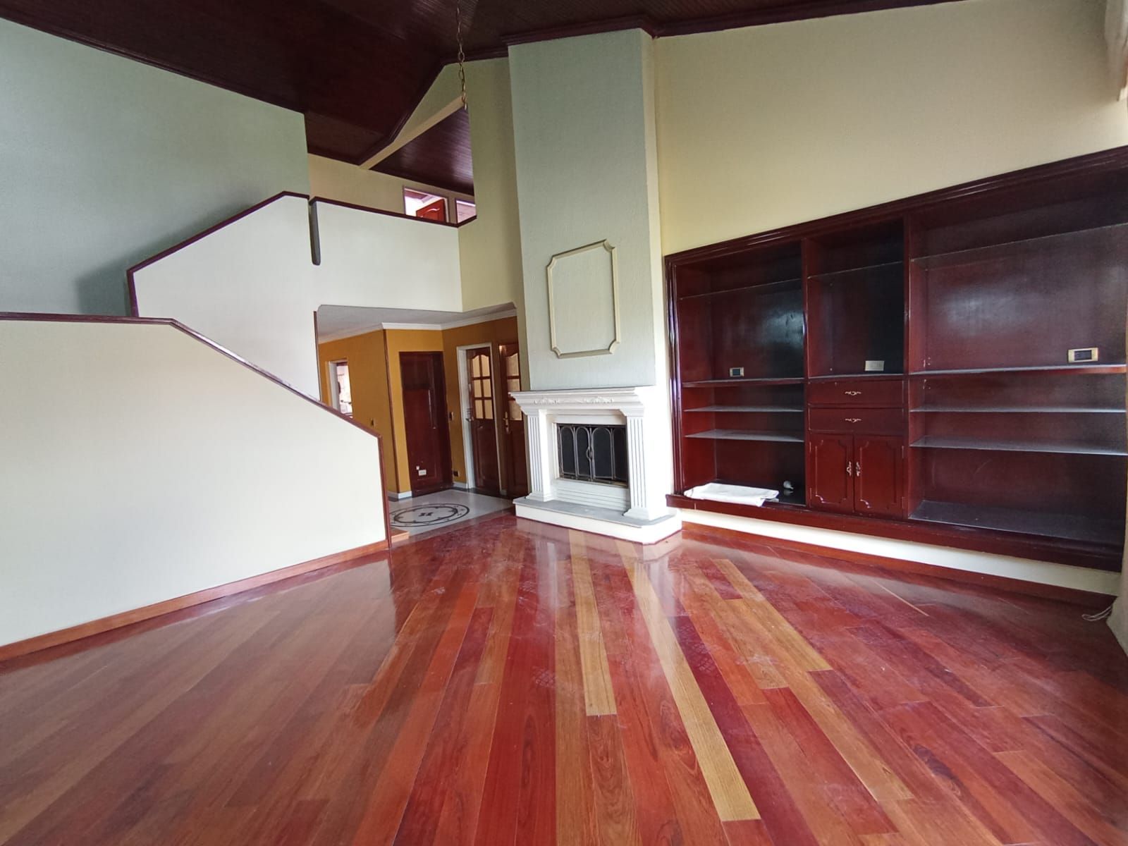 Casa en venta en Las Villas, Bogotá · foto 3 de 18