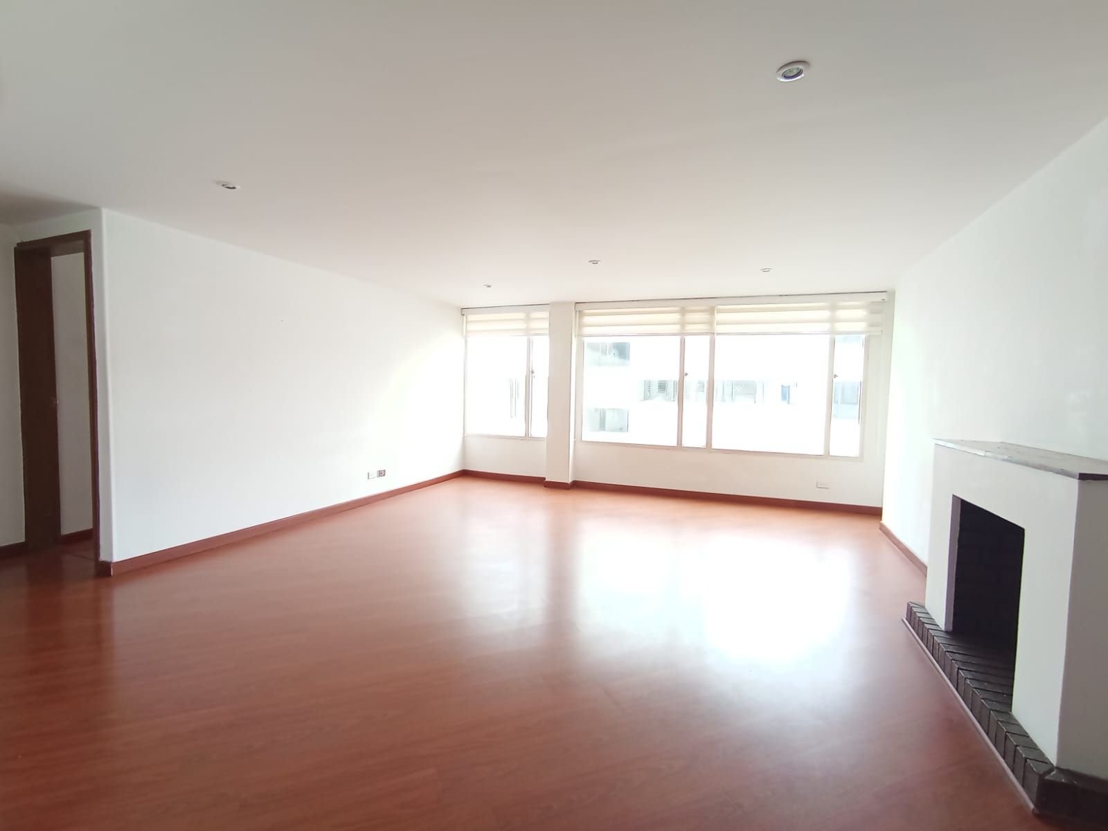 Apartamento en venta en Santa Barbara Central, Bogotá · foto 2 de 14