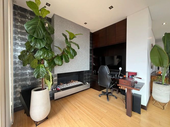 Apartamento en venta en Los Rosales, Bogotá · foto 8 de 19