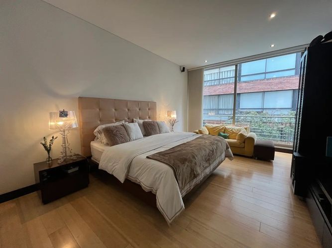 Apartamento en venta en Los Rosales, Bogotá · foto 11 de 19