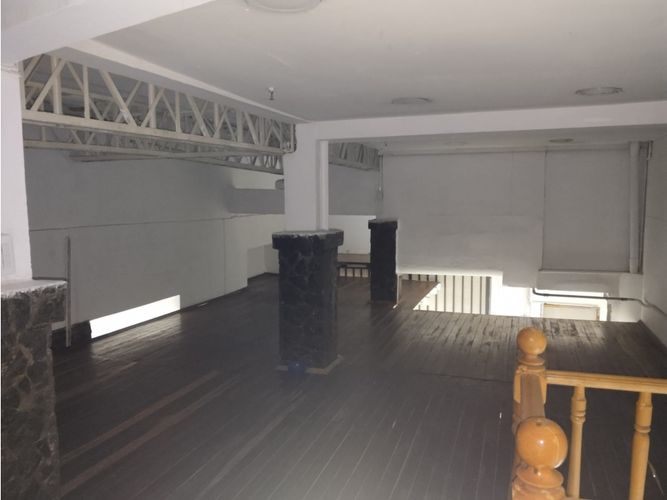 Local en arriendo en La Candelaria, Medellín, 300 m² · foto 10 de 10