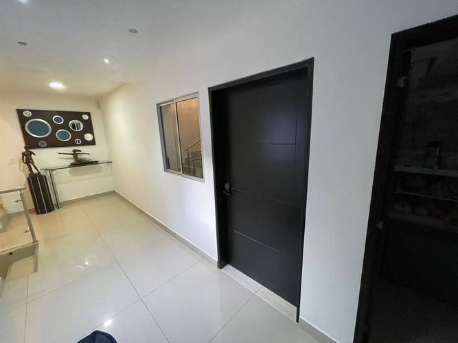 Casa de 5 alcobas en venta en Laureles, Medellín, 440 m² · foto 18 de 24