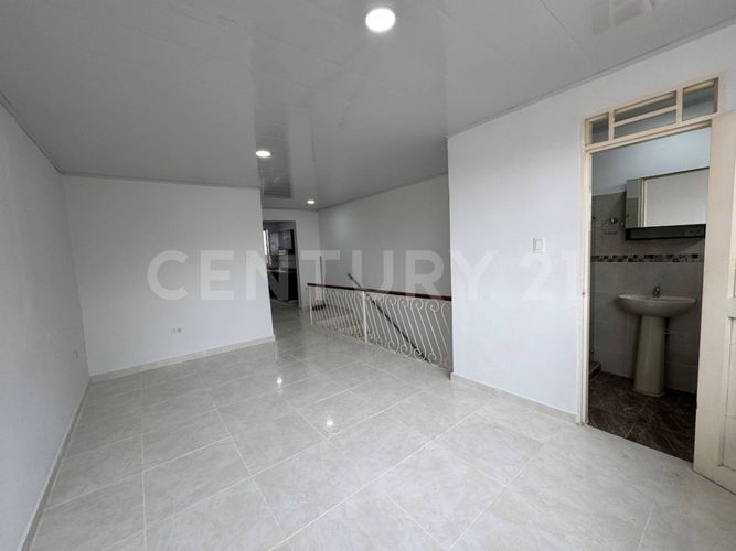 Apartamento de 1 alcoba en arriendo en Granada, Cali, 51 m² · foto 9 de 12