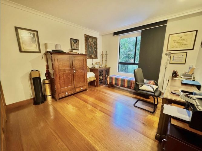 Apartamento de 3 alcobas en venta en Los Balsos, Medellín, 193 m² · foto 11 de 21