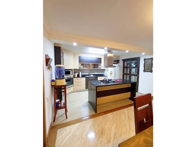 Apartamento de 3 alcobas en arriendo en Los Balsos, Medellín, 193 m² · foto 16 de 21