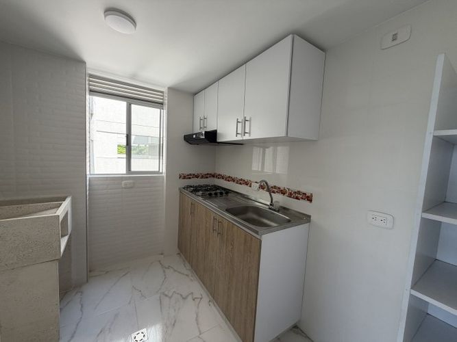 Apartamento de 2 alcobas en venta en Club Campestre, Cali, 57 m² · foto 5 de 22