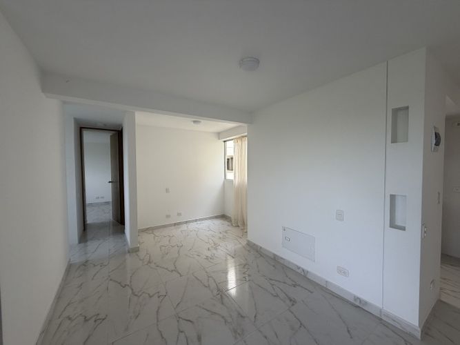 Apartamento de 2 alcobas en venta en Club Campestre, Cali, 57 m² · foto 8 de 22