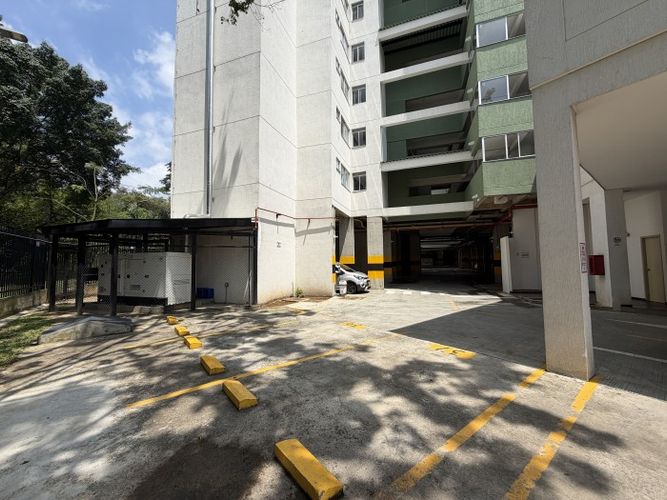 Apartamento de 2 alcobas en venta en Club Campestre, Cali, 57 m² · foto 20 de 22