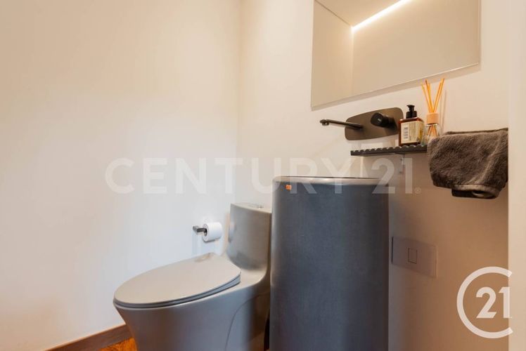 Apartamento de 1 alcoba en venta en Las Lomas No.2, Medellín, 130 m² · foto 3 de 22