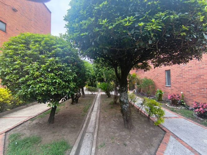Casa de 3 alcobas en venta en Agrupacion La Cofradia, Bogotá, 72 m² · foto 20 de 20