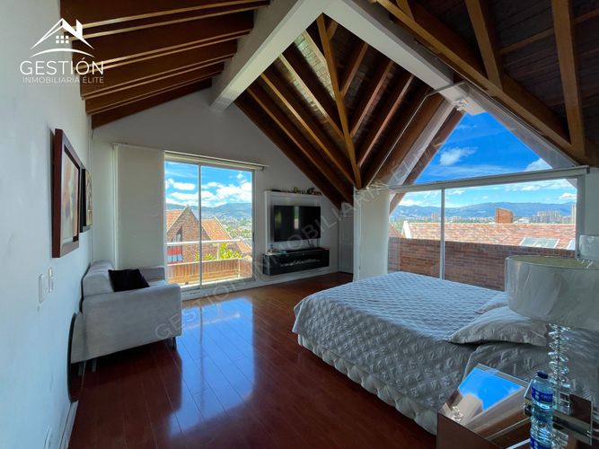 Casa de 4 alcobas en venta en San Jose De Bavaria, Bogotá, 218 m² · foto 17 de 24