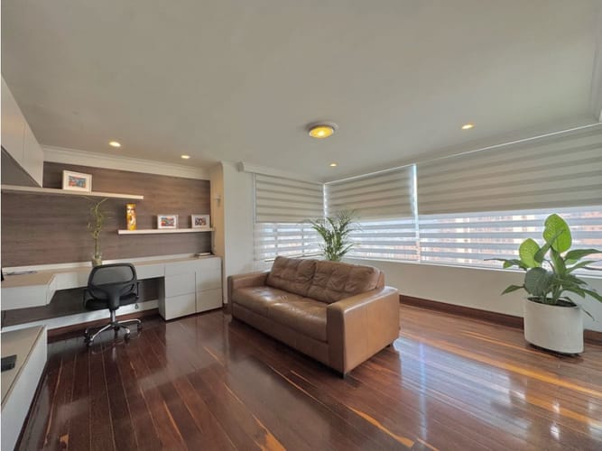 Apartamento de 4 alcobas en venta en Los Balsos, Medellín, 250 m² · foto 11 de 22